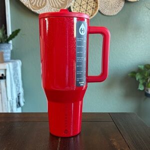 HydroJug 32oz Traveler Tumbler in Holly! Limited Edition! New!